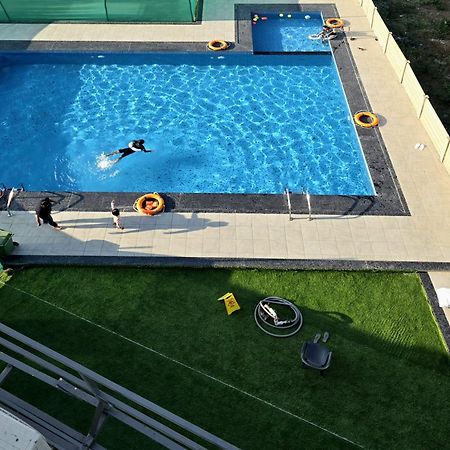 The Scenic Unity Hotel Garudeshwar Ngoại thất bức ảnh