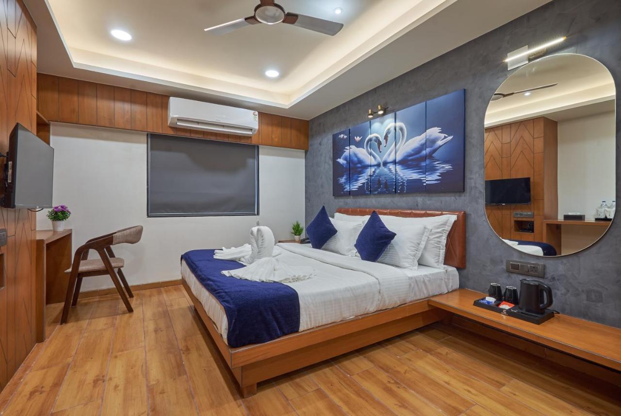 The Scenic Unity Hotel Garudeshwar Ngoại thất bức ảnh