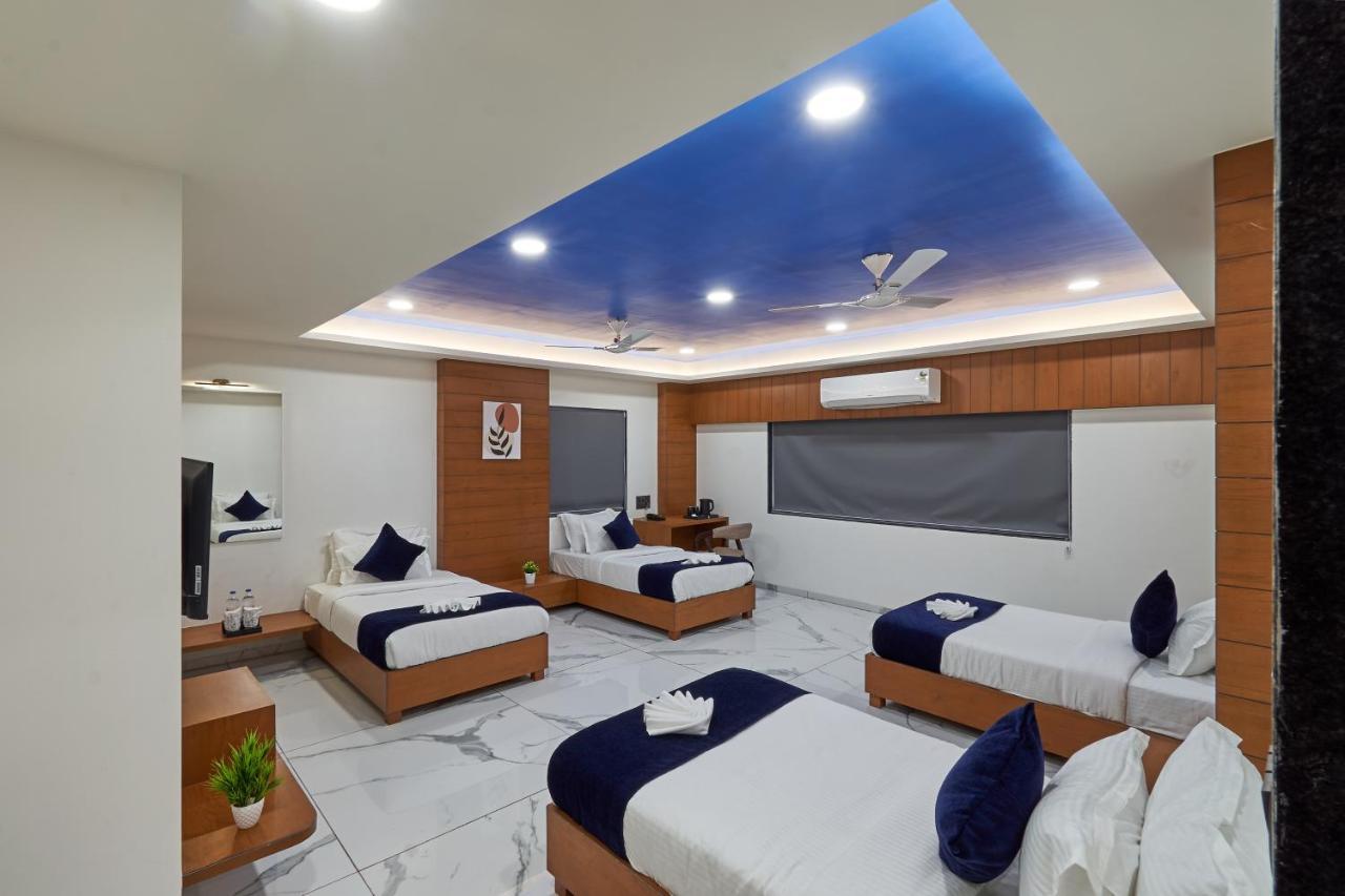 The Scenic Unity Hotel Garudeshwar Ngoại thất bức ảnh